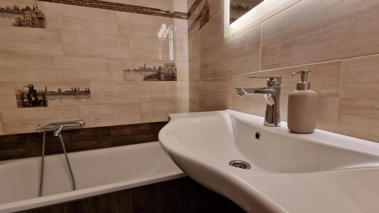 Parliament View Apartment ブダペスト エクステリア 写真