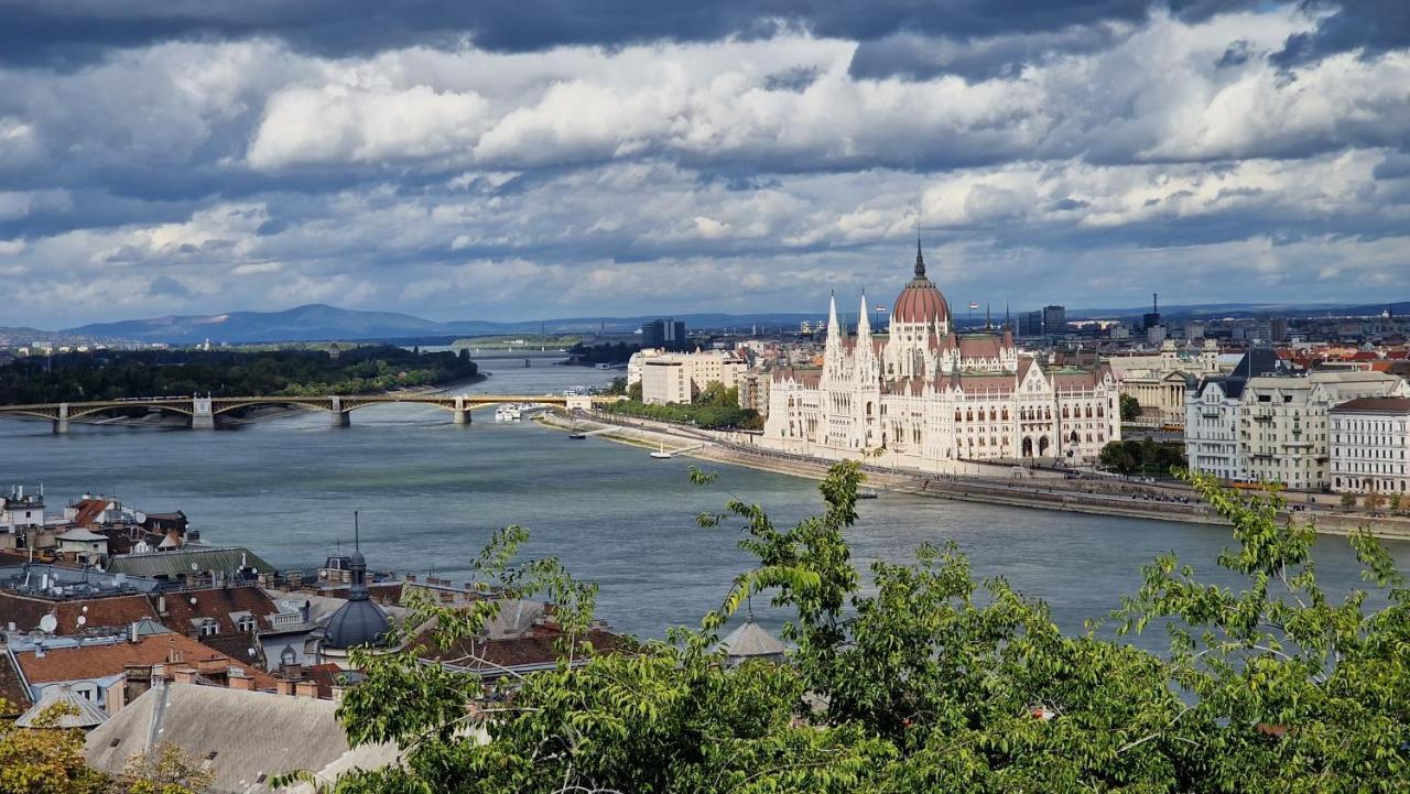 Parliament View Apartment ブダペスト エクステリア 写真